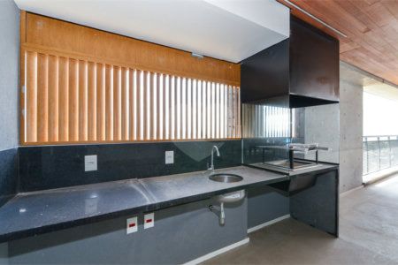 Apartamento à venda com 4 suítes em Jardim das Acácias, São Paulo, SP