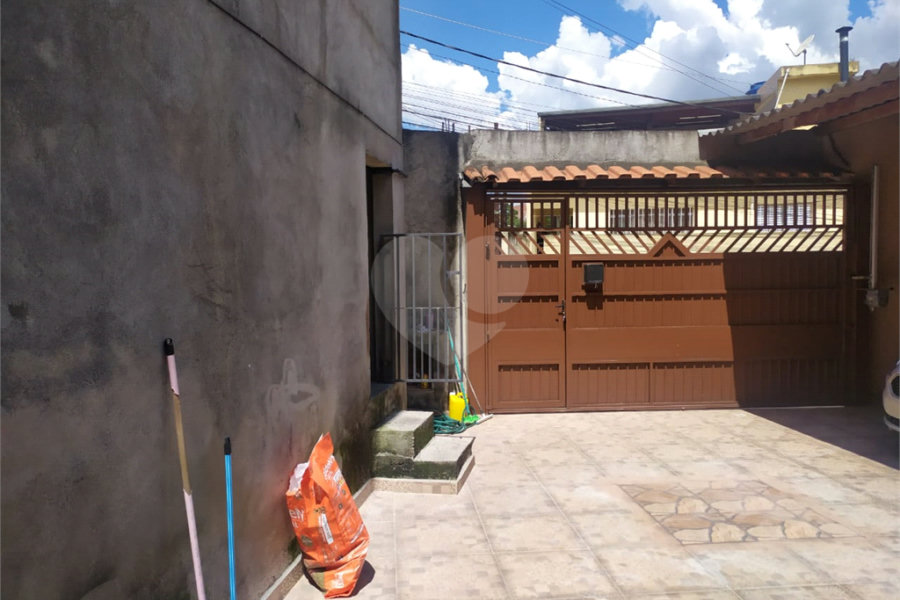 Casa à venda com 4 quartos, sendo 1 suíte, em Tremembé, São Paulo, SP