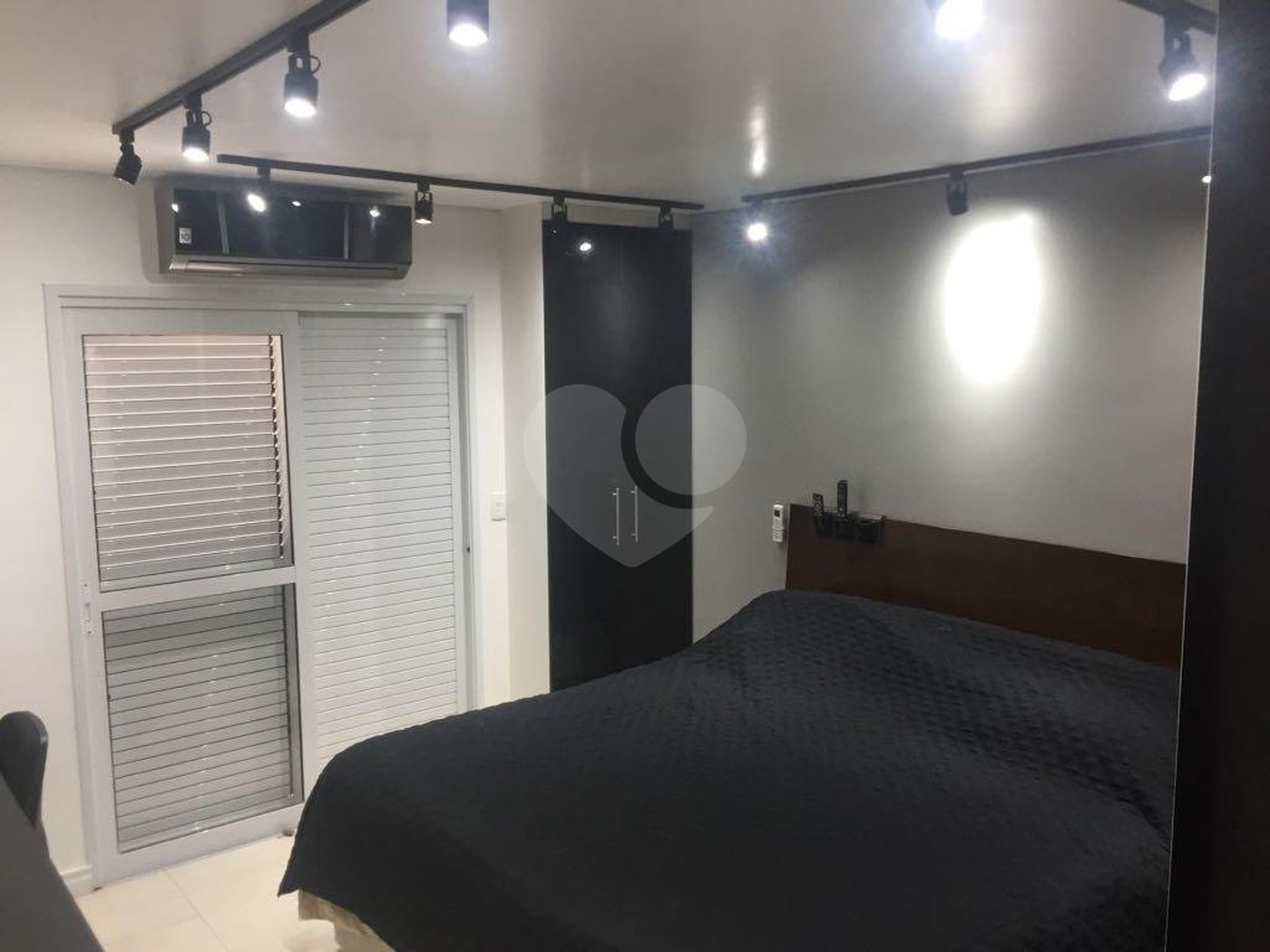Sobrado à venda com 2 quartos em Santana, São Paulo, SP