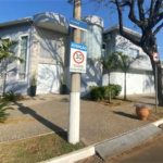 Casa à venda com 3 suítes no condomínio Campos do Conde I, Paulínia - SP