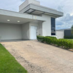 Casa à venda com 3 quartos, sendo 1 suíte, no condomínio Village Ipanema 2, Araçoiaba da Serra - SP