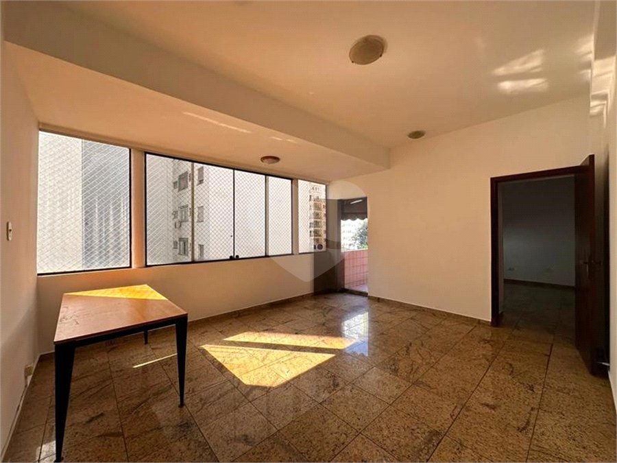 Apartamento à venda com 1 quarto em Cerqueira César, São Paulo, SP