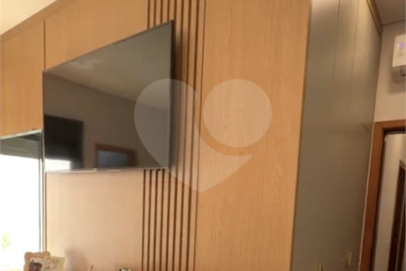 Casa à venda ou para alugar com 3 suítes no condomínio London Park, Indaiatuba - SP