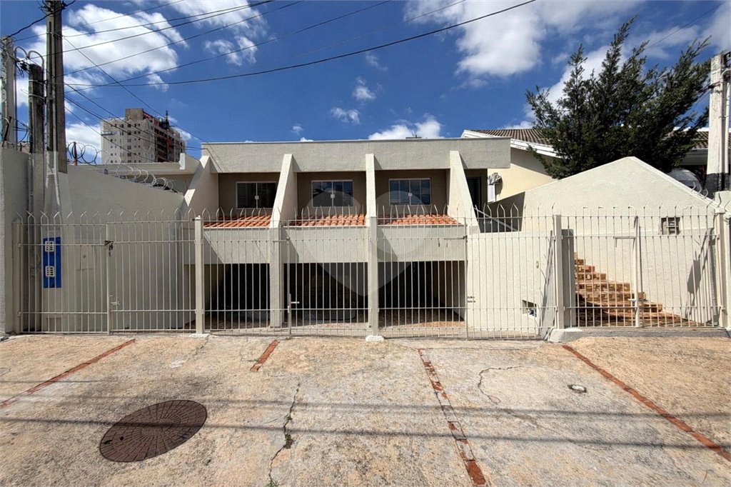 Casa à venda com 3 quartos, sendo 1 suíte, em Vila Aurora, Indaiatuba, SP