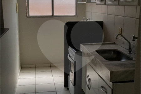 Apartamento padrão de 2 Dormitórios no Residencial Mont Vernon São Carlos