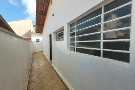 Sobrado à venda com 4 quartos, sendo 1 suíte,  em Jardim Itamaracá, Indaiatuba, SP