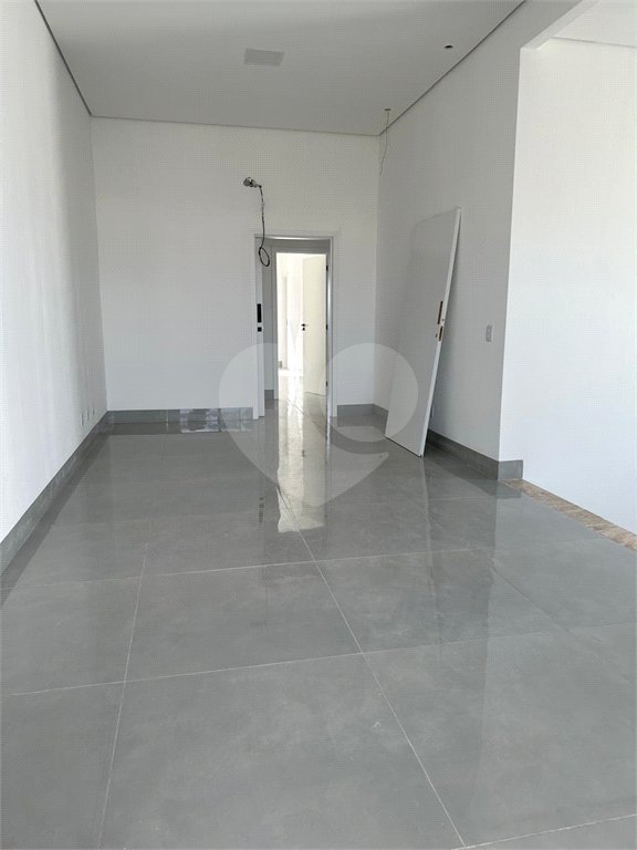 Casa à venda com 5 suítes no condomínio Florais do Parque, Cuiabá - MT