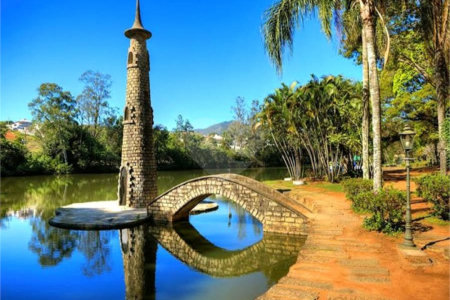 Sobrado à venda com 2 suítes em Recreio Maristela, Atibaia, SP