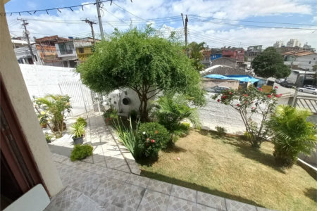 Casa Térrea à venda com 3 quartos em Jardim das Palmas, São Paulo, SP