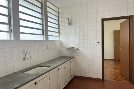 Casa térrea no Centro para venda ou locação
