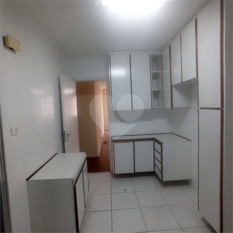 Apartamento à venda com 3 quartos, sendo 1 suíte, em Pinheiros, São Paulo, SP