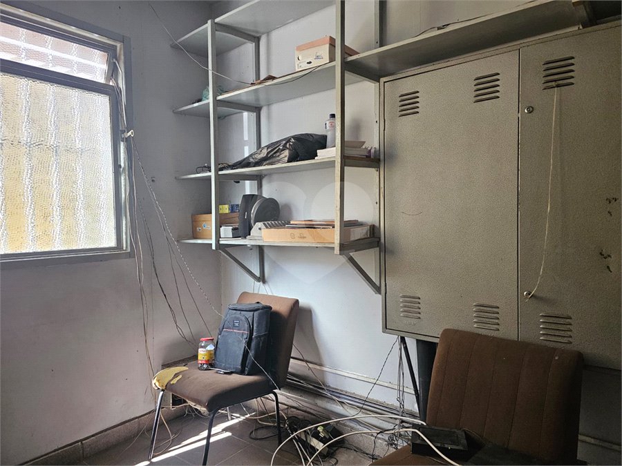 Casa à venda com 8 quartos, sendo 1 suíte, em Vila Mariana, São Paulo, SP