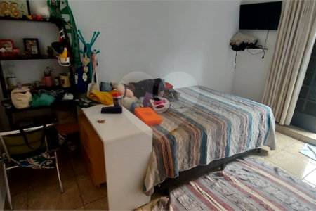 Casa à venda com 3 quartos, sendo 1 suíte, em Perdizes, São Paulo, SP