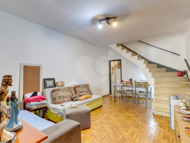Sobrado à venda com 2 quartos em Chácara Santo Antônio, São Paulo, SP