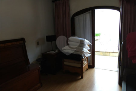 Casa à venda com 3 quartos, sendo 1 suíte,  em Jardim Brasil (zona Sul), São Paulo, SP