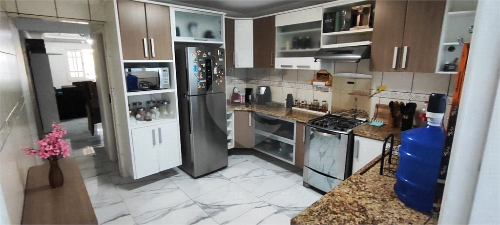 Casa à venda com 3 quartos, sendo 1 suíte,  em Chácara das Flores, Mogi das Cruzes, SP