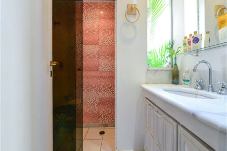 Apartamento à venda com 3 suítes em Vila Suzana, São Paulo, SP