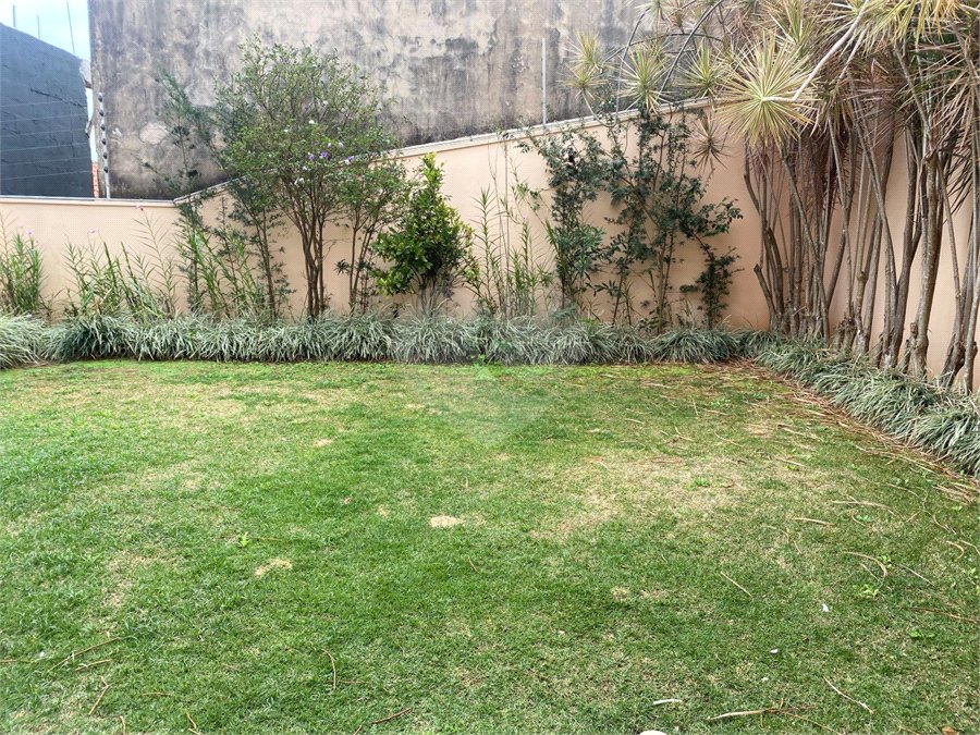 Casa para alugar com 3 quartos, sendo 1 suíte, no condomínio Reserva da Mata, Vinhedo - SP