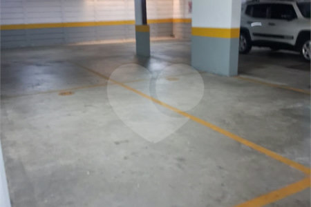 Apartamento à venda com 2 quartos, sendo 1 suíte,  no Centro, Mogi das Cruzes, SP