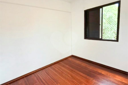 Apartamento à venda com 2 quartos em Parada Inglesa, São Paulo, SP