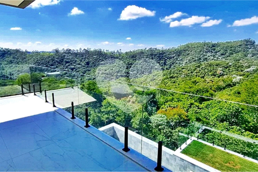 Casa à venda com 4 suítes no condomínio Genesis II, Santana de Parnaíba - SP