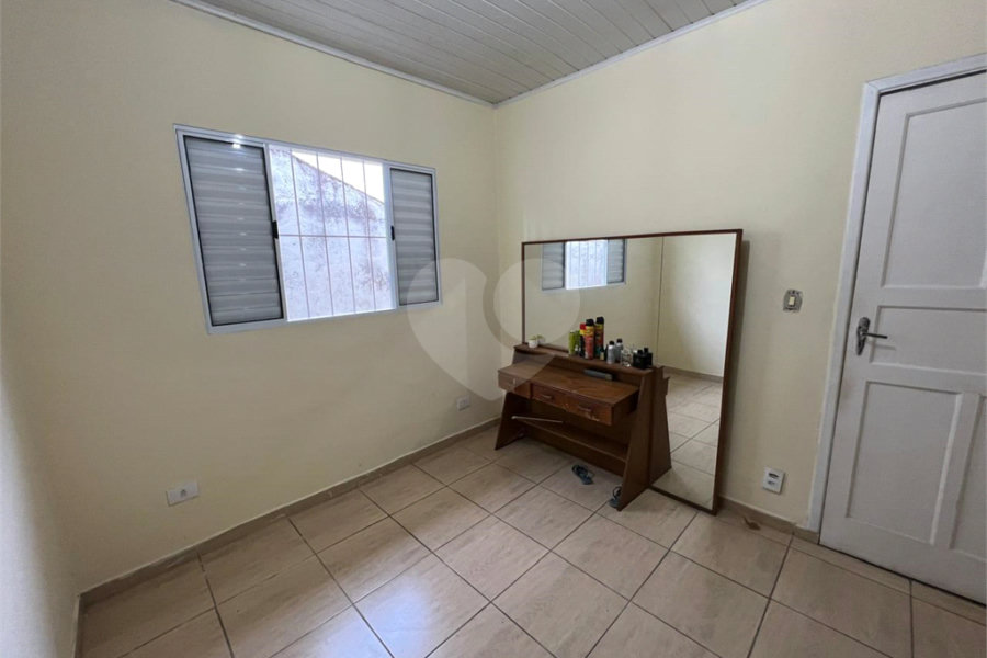 Casa à venda com 2 quartos em Parada Inglesa, São Paulo, SP