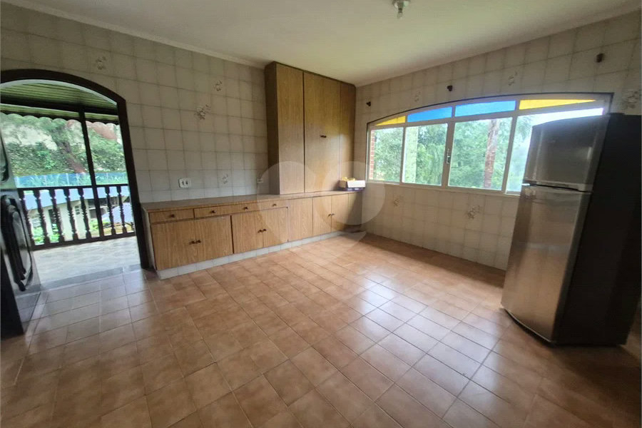 Sobrado à venda ou para alugar com 3 suítes em SERRA DA CANTAREIRA, Mairiporã, SP