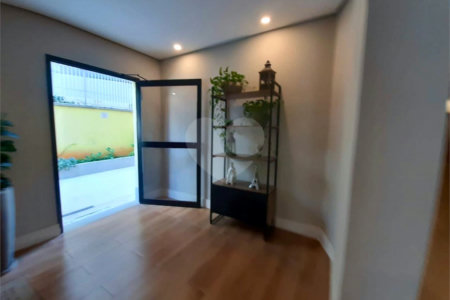 Apartamento para alugar com 3 quartos, sendo 1 suíte, em Vila Olímpia, São Paulo, SP
