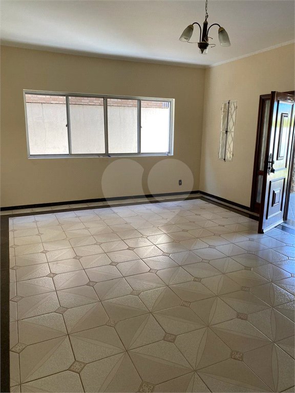 Casa para alugar com 3 suítes em Samambaia Parque Residencial, Atibaia, SP