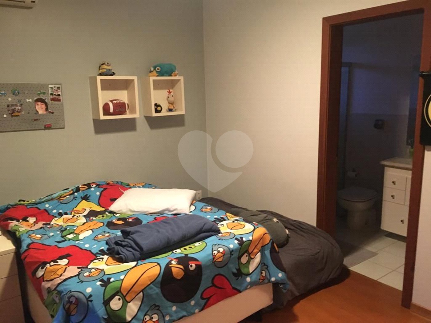 Casa à venda com 3 suítes no condomínio Lago Azul Residencial e Golfe, Araçoiaba da Serra - SP