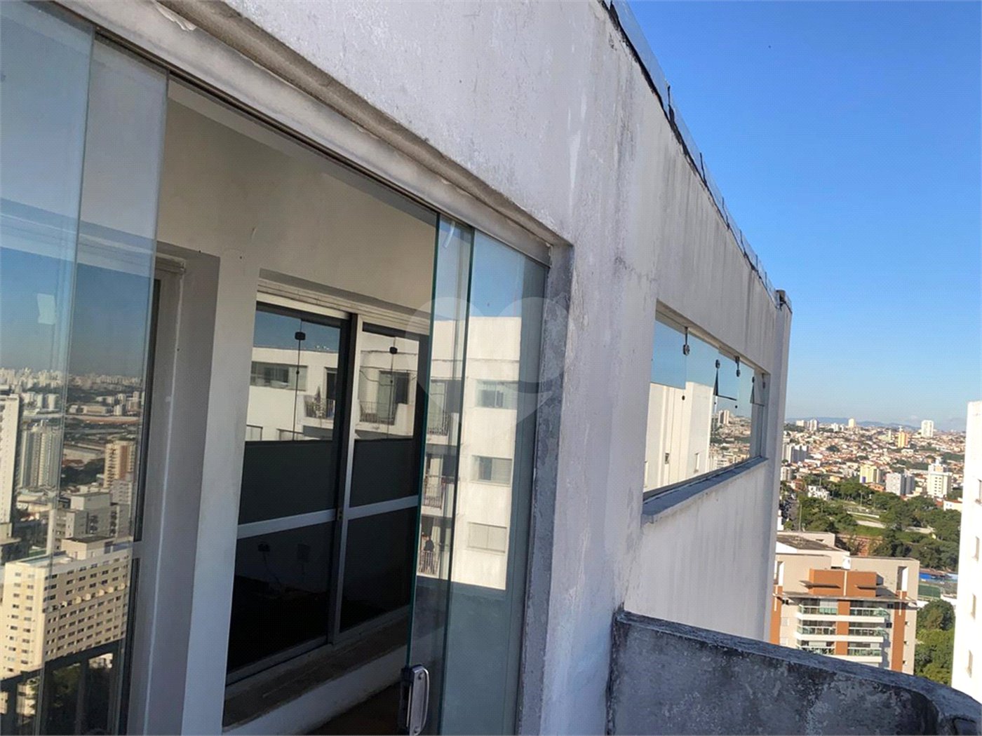 Cobertura à venda com 4 quartos, sendo 1 suíte, em Santana, São Paulo, SP