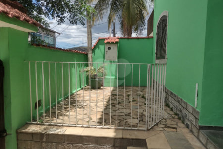 Casa à venda com 2 quartos, sendo 1 suíte, em Campo Grande, Rio de Janeiro, RJ