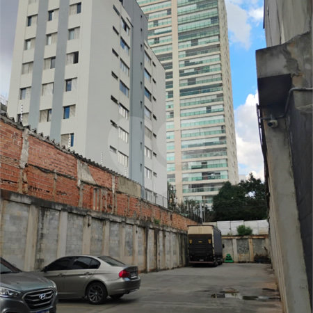Terreno à venda em Vila Alexandria, São Paulo, SP