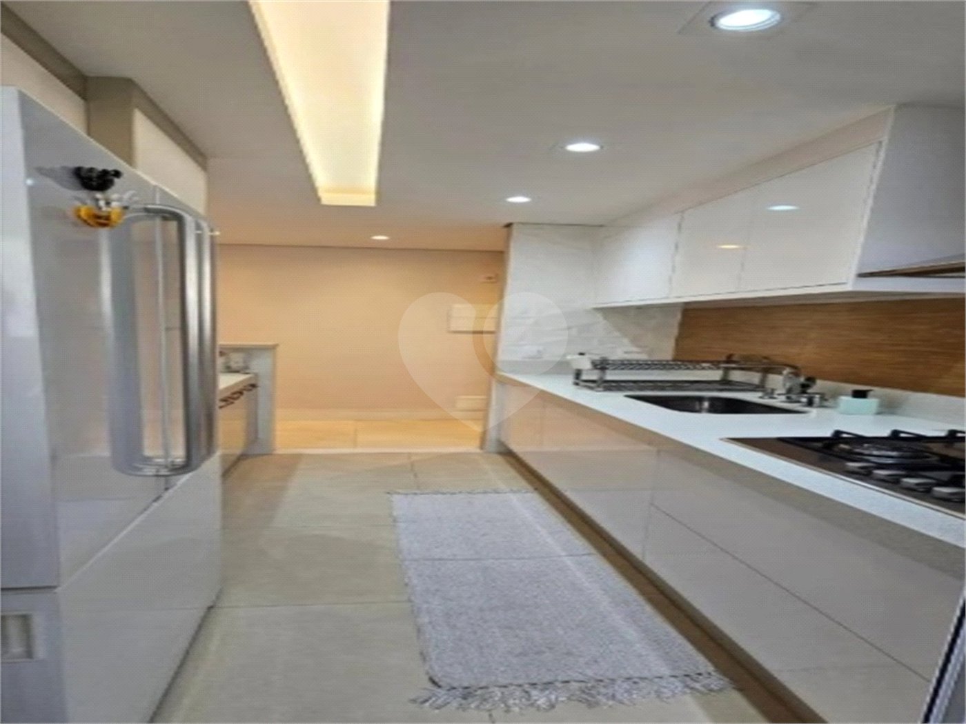 Apartamento à venda com 3 quartos, sendo 1 suíte,  em Vila Regente Feijó, São Paulo, SP