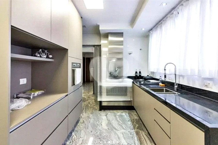 Apartamento à venda com 4 quartos, sendo 3 suítes, em Santana, São Paulo, SP