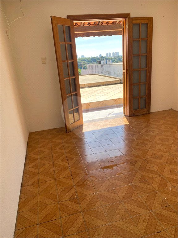 Casa à venda com 2 quartos em Vila Maringá, Jundiaí, SP