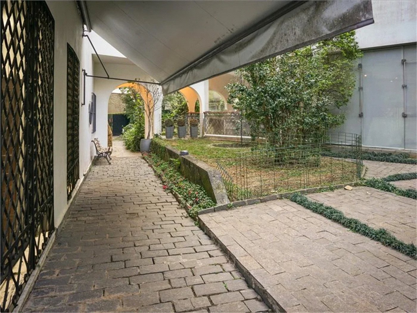 Casa à venda com 4 suítes em Fazenda Morumbi, São Paulo, SP