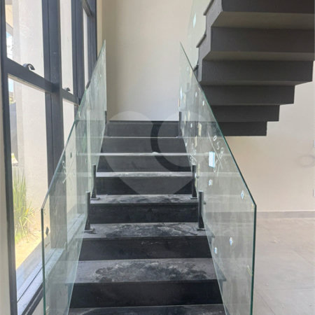 Casa à venda ou para alugar com 4 quartos, sendo 3 suítes, no condomínio Residencial Milano, Indaiatuba - SP