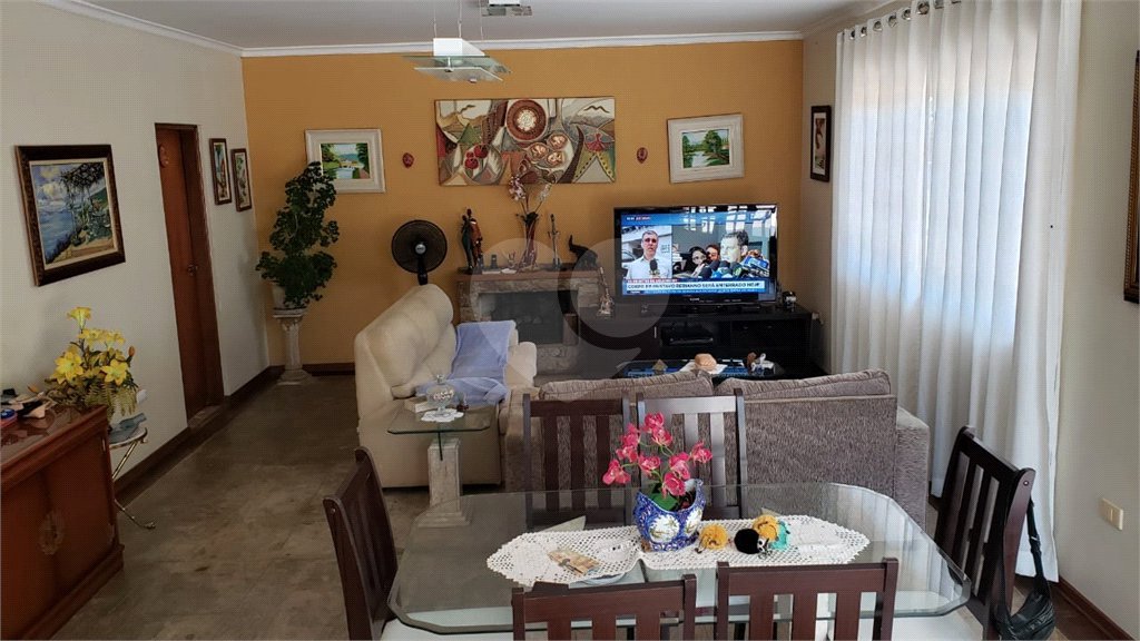 Casa à venda com 3 quartos, sendo 1 suíte, em Jardim das Flores, Atibaia, SP