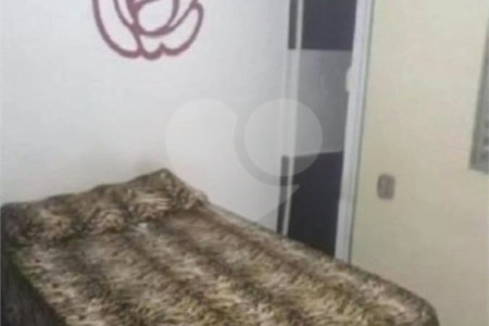 Casa à venda com 3 quartos, sendo 1 suíte, em Jardim Santa Cecília, Guarulhos, SP