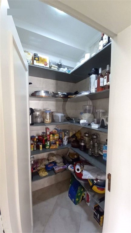 Casa à venda com 3 suítes no condomínio Residencial Parque Arco-íris, Atibaia - SP