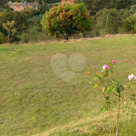 Chácara à venda com 3 quartos, sendo 1 suíte,  em Colinas Verdes, Mairinque, SP