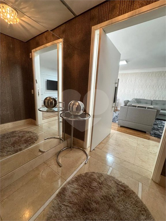 Apartamento para alugar com 4 quartos, sendo 3 suítes,  em Vila Gomes Cardim, São Paulo, SP