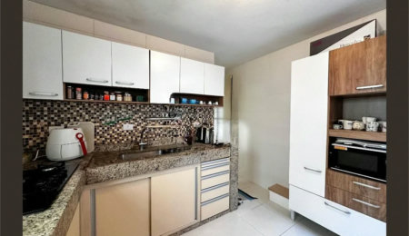 Casa à venda com 3 quartos em Jardim Monte Azul, São Paulo, SP