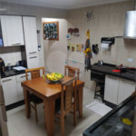 Sobrado à venda com 3 quartos, sendo 1 suíte, em Cidade Tiradentes, São Paulo, SP
