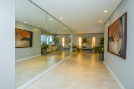 Apartamento à venda com 4 quartos, sendo 1 suíte, em Moema, São Paulo, SP
