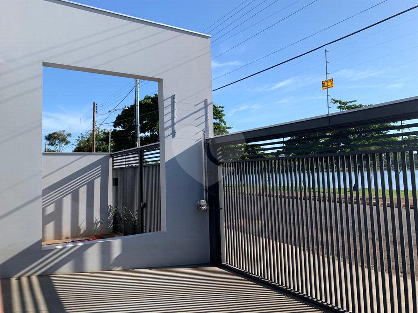 Casa à venda com 2 quartos, sendo 3 suítes, no Centro, Salto Grande, SP