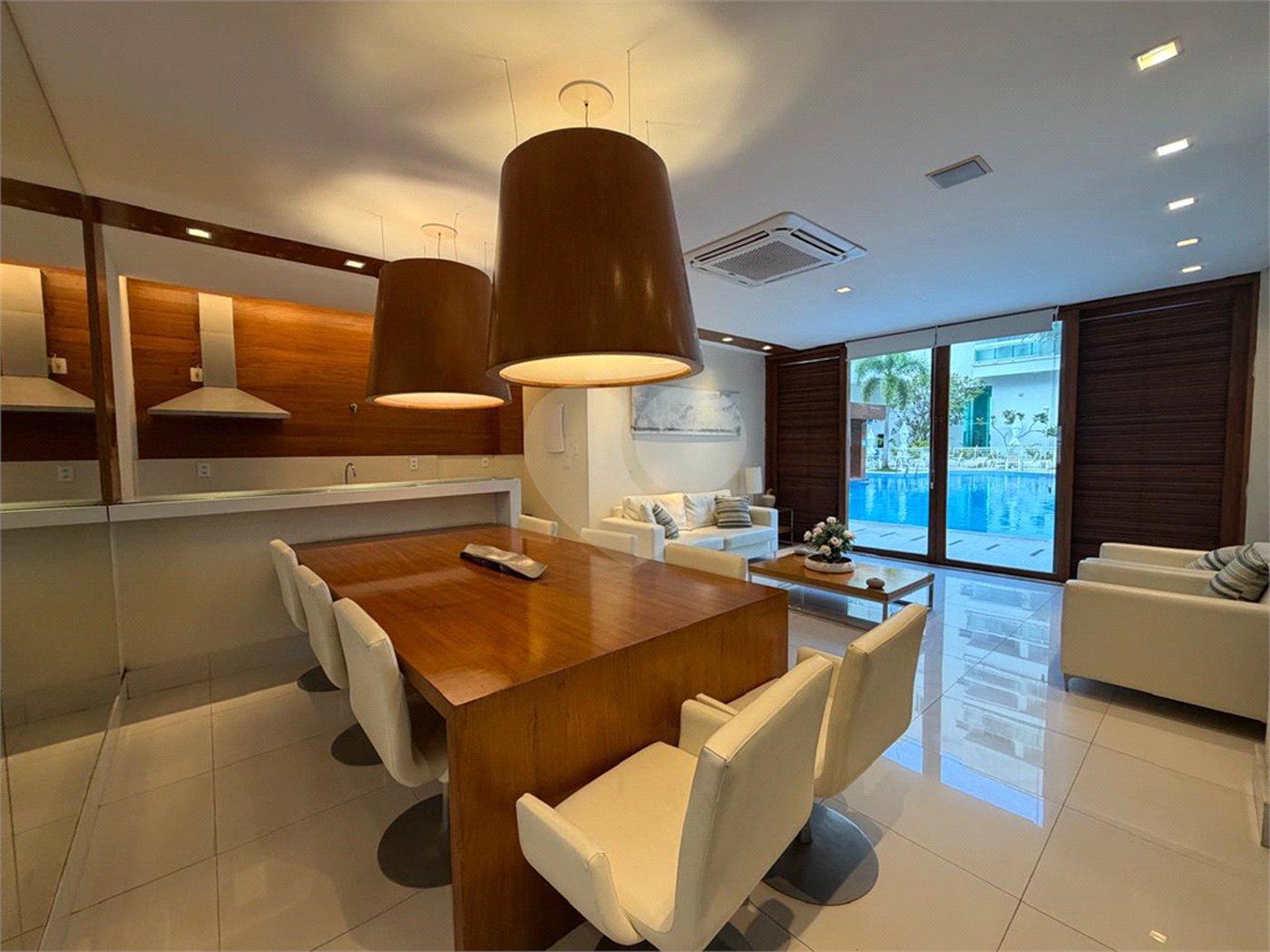 Apartamento à venda com 3 suítes em Braga, Cabo Frio, RJ
