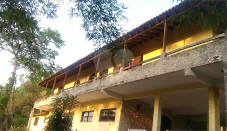 Chácara à venda com 4 quartos no Centro, Mogi das Cruzes, SP