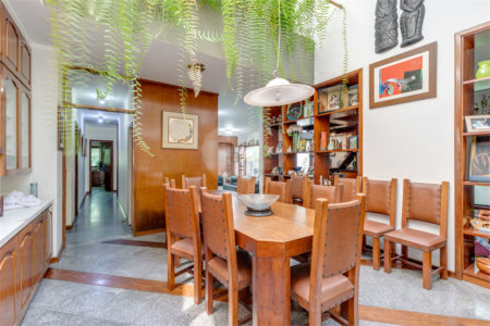 Casa à venda com 4 suítes no condomínio Granja do Morumbi, São Paulo - SP